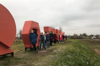 Ar iniciatīvu “Latvijas skolas soma” Ilūkstes Raiņa vidusskolas 7.e – 9.e klases skolēnu mācību ekskursija uz Marka Rotko mākslas centru