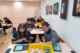 Ilūkstes Raiņa vidusskolas skolēni apmeklē Ventspils digitālo centru