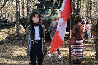 Konkursa „Sargāsim Latviju kopā” laureāte – Ilūkstes Raiņa vidusskolas skolniece Dagmāra Dumbra-Dumbrovska